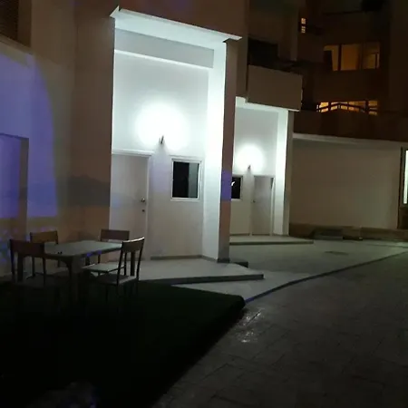 Boronia * לרנקה