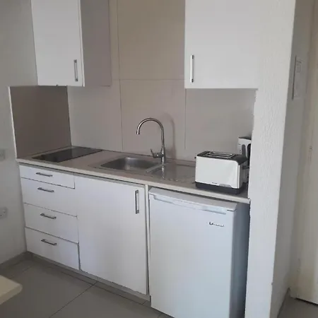 Boronia * לרנקה