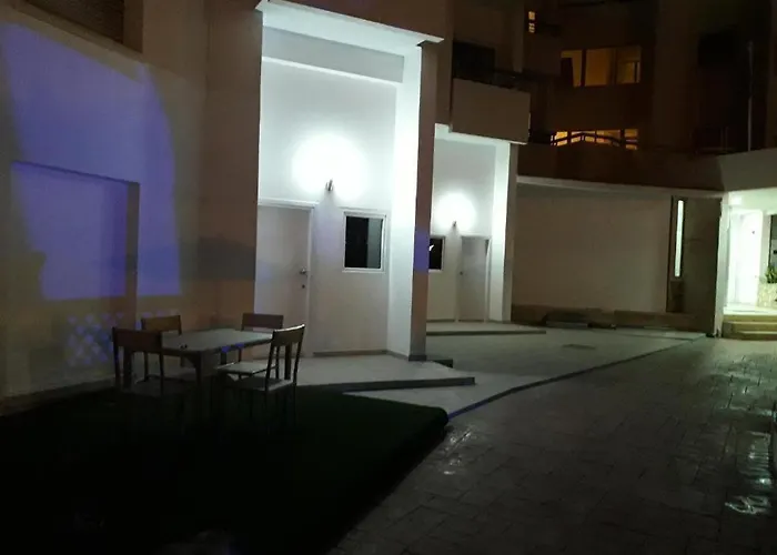 Boronia * Ларнака